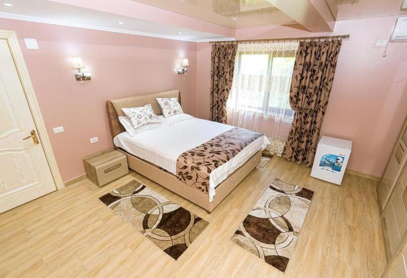 بنسيون Vila Cataleya 2