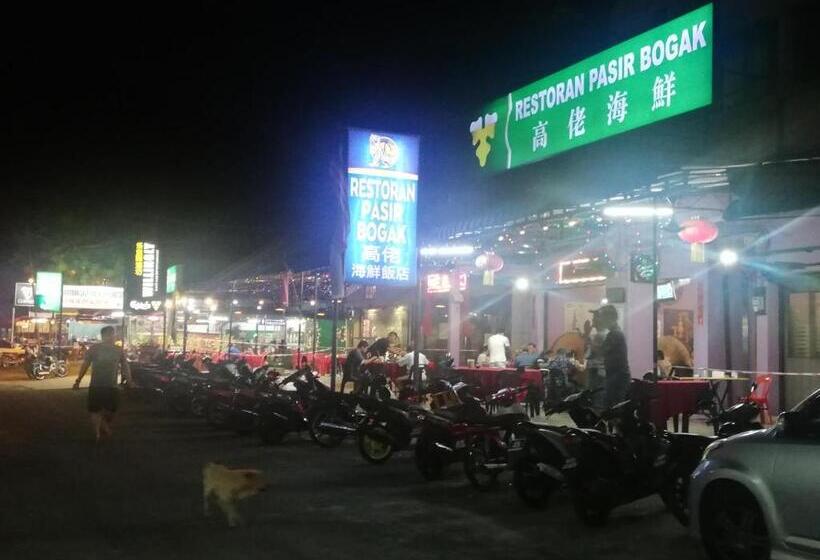 استراحتگاه Pangkor Coral Bay Homestay 315