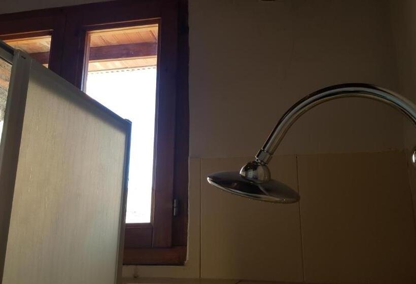 فندق صغير Apartament La Trilla