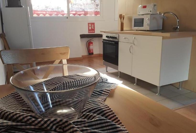 فندق صغير Apartament La Trilla