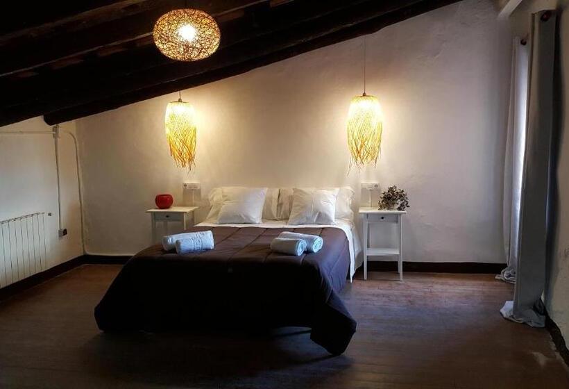 فندق صغير Apartament La Trilla