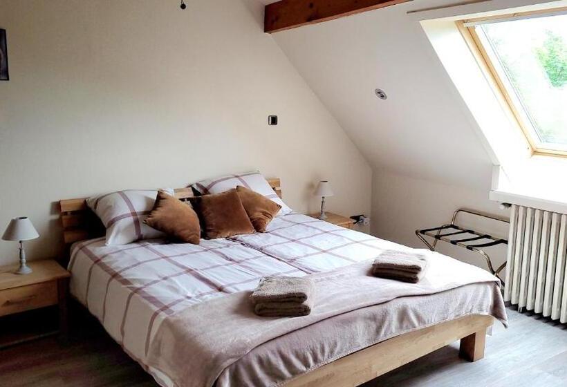 住宿加早餐  Au Lavoir Du Serein L Eventail