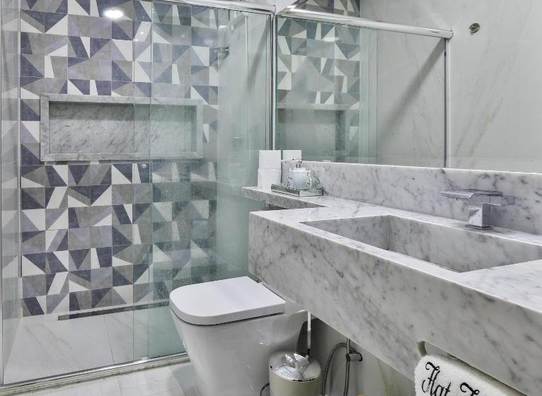 Fabuloso Flat 243 Amarílis 2 Piscinas Climatizadas, Sky 170 Canais Carregador Veiculo Elétrico Rivie