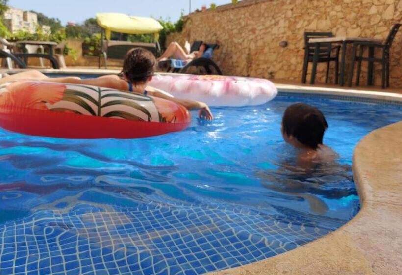 تختخواب و صبحانه Happy&healthy Gozo, Maltese House Of Character, Self Check In