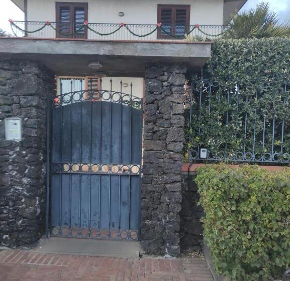 פנסיון I Capricci Dell Etna 4 Di Puglisi