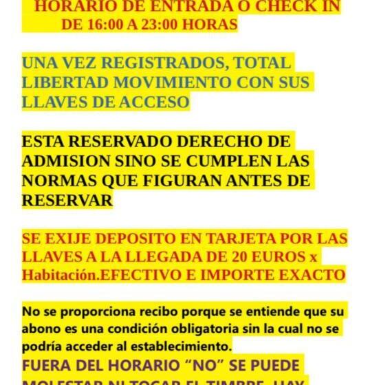 پانسیون Lf Habitación Familiar Con Balcón Y Baño Privado   No Fumadores   Sin Ascensor