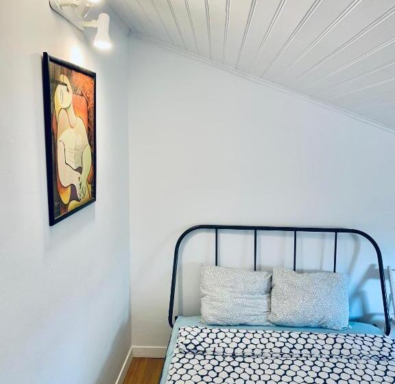 پانسیون Restelo House Shared Appartment