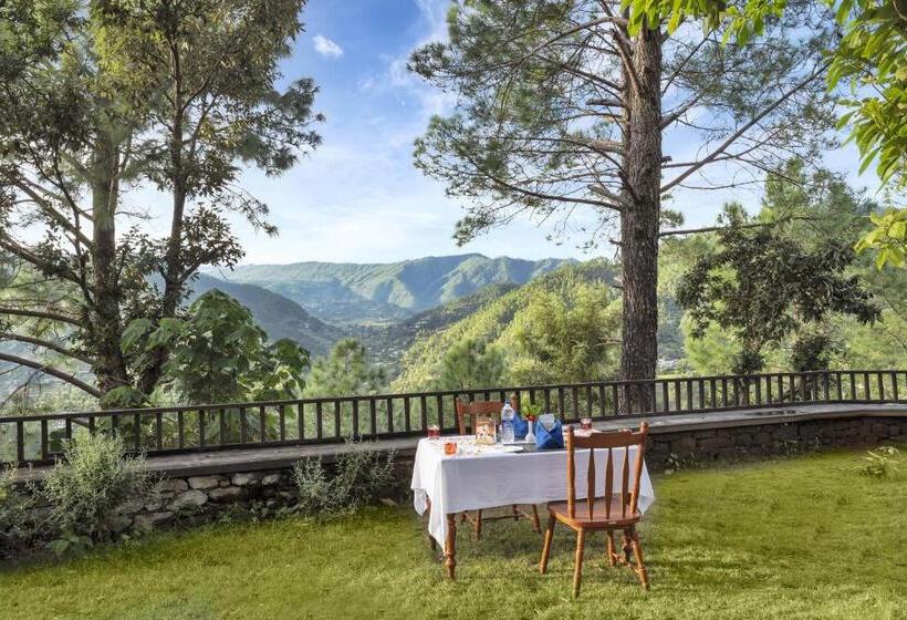 منتجع Club Mahindra Binsar Villa