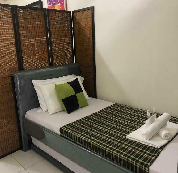 Affordable Condo Unit In Metro Manila With Balcony