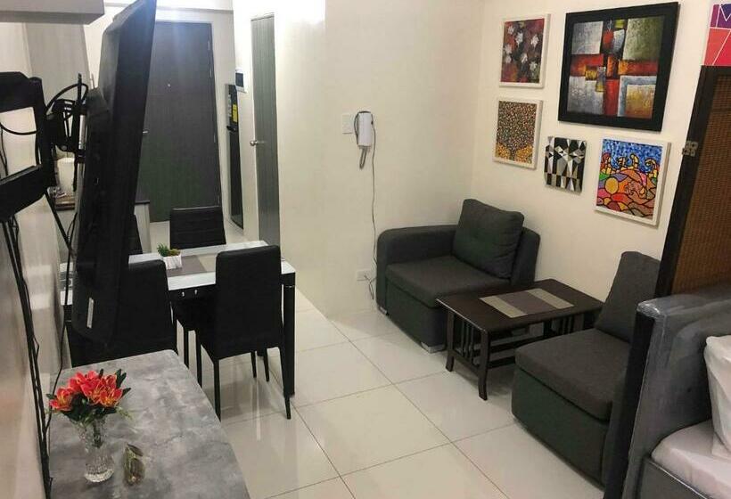 Affordable Condo Unit In Metro Manila With Balcony