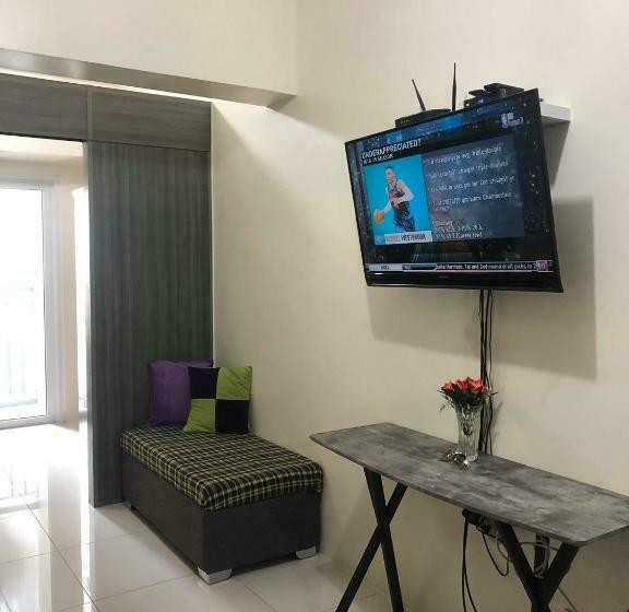 Affordable Condo Unit In Metro Manila With Balcony