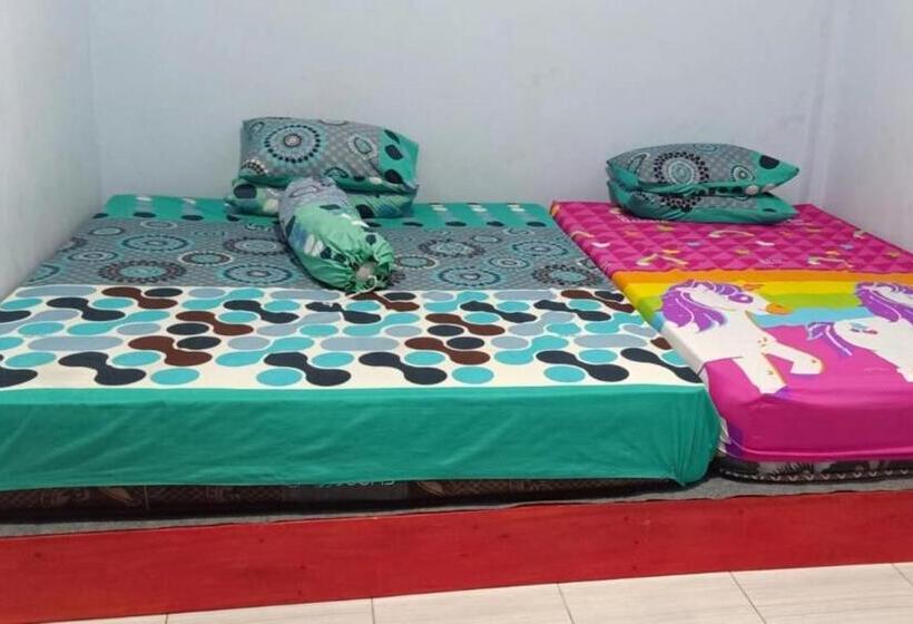 هاستل Penginapan Asidik