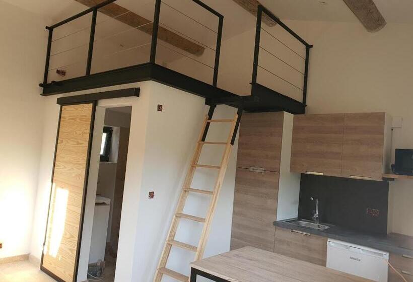 مبيت وإفطار Bastide Bellugue Maison D Hôtes Réseau Bienvenue à La Ferme à 3 Minutes De Lourmarin