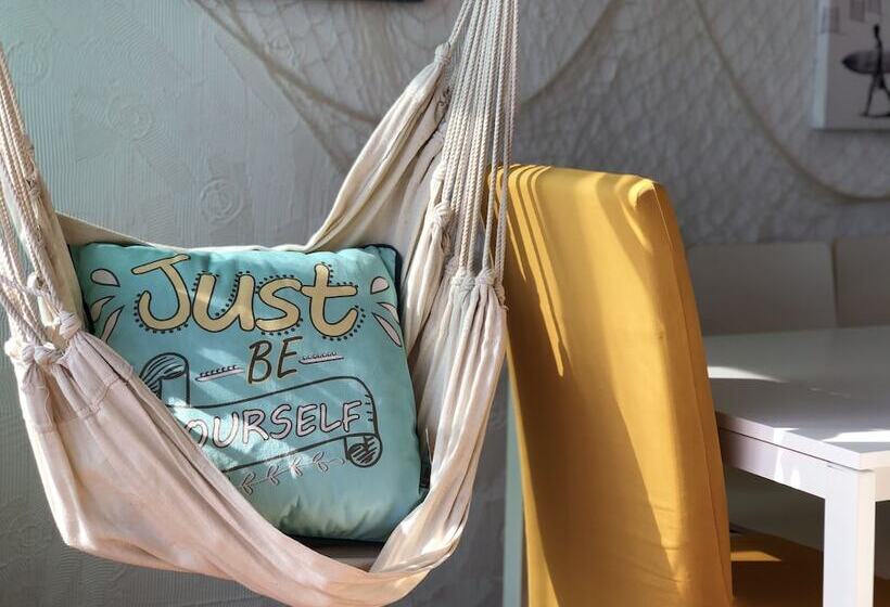 Fonte Da Telha Beach Hostel