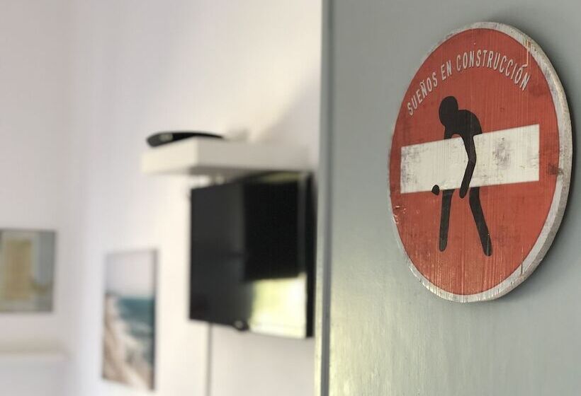 Fonte Da Telha Beach Hostel