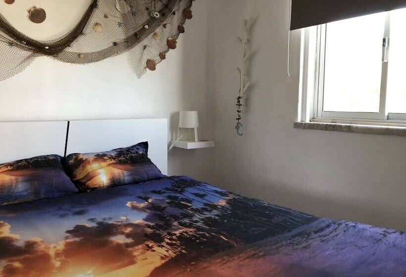 Fonte Da Telha Beach Hostel