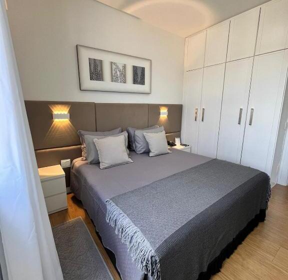 Отель Flat Premier 14 Max Savassi