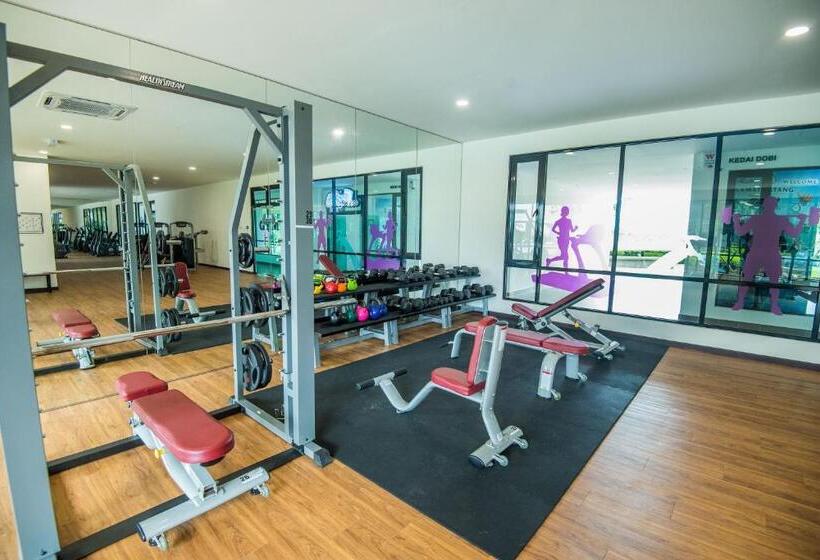 בית מלון כפרי Molek Regency Taman Molek