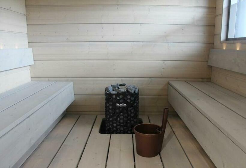 Naava Chalet Pikku Panda