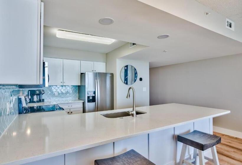 Pelican Beach Resort Destin