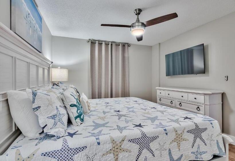 Pelican Beach Resort Destin