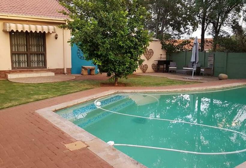 بنسيون Akkerhuis Gastehuis