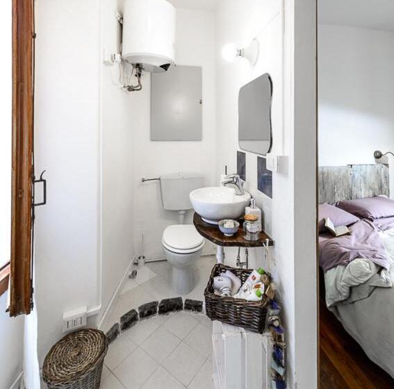 بنسيون Al Vicolo Del Gallo