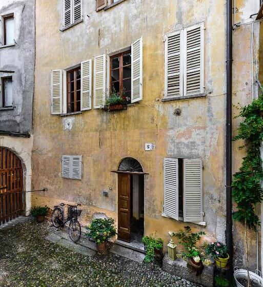 بنسيون Al Vicolo Del Gallo