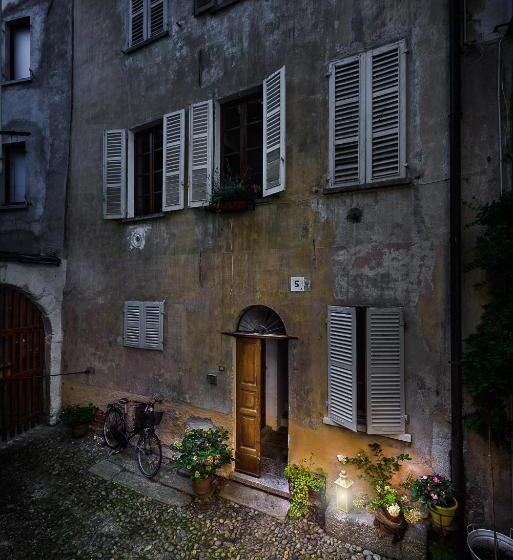 بنسيون Al Vicolo Del Gallo