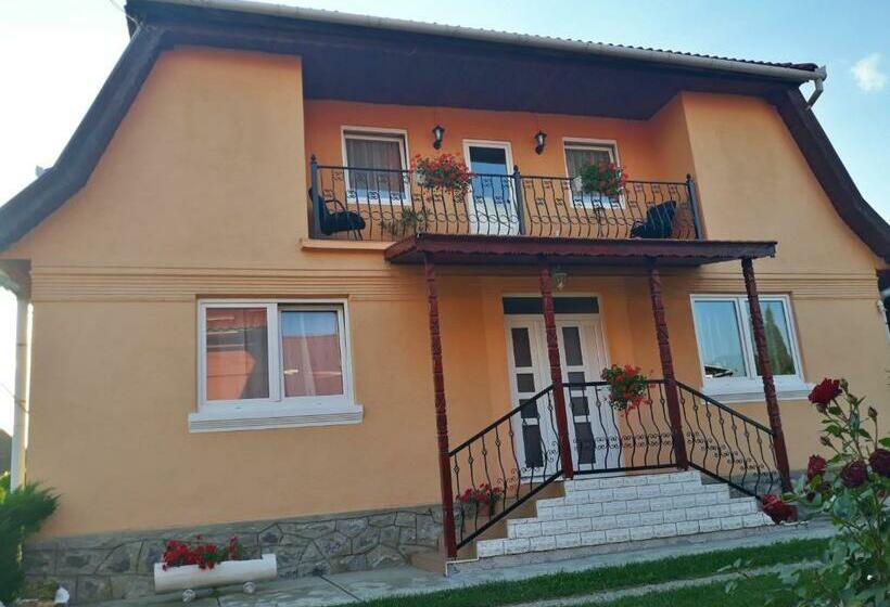 Пансион Gabriella Vendégház