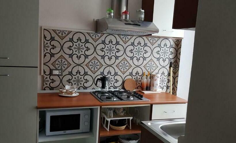 펜션 Mansarde & Suite Maison 1706 Lago Orta