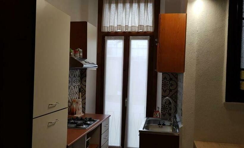 펜션 Mansarde & Suite Maison 1706 Lago Orta