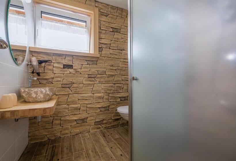 بنسيون Na Verande Apartments Jasna