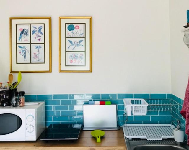 بنسيون Oak Tree Garden Cottage