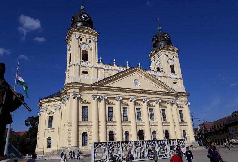 ペンション Piac Utcai Apartman