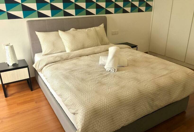 פנסיון Pinnacle Tower Apartment Stay By Feel Suites