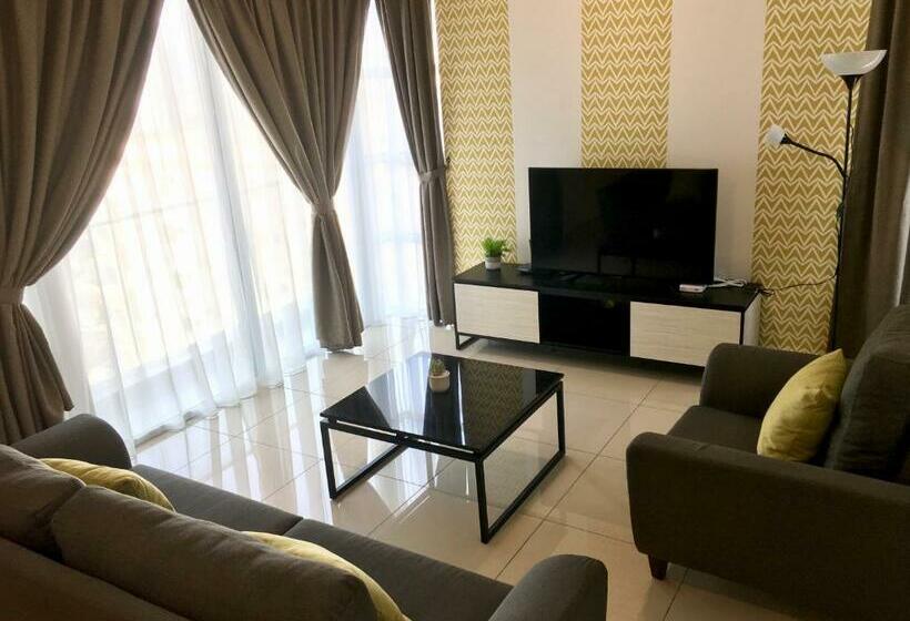 פנסיון Pinnacle Tower Apartment Stay By Feel Suites