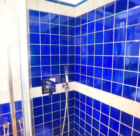 بنسيون Regal House Anzio