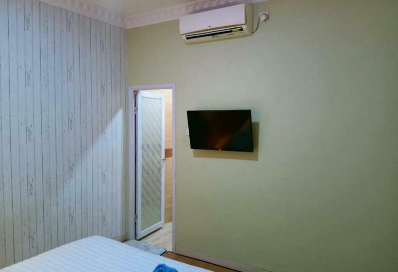 ペンション Sleeprest @ Golden Prima