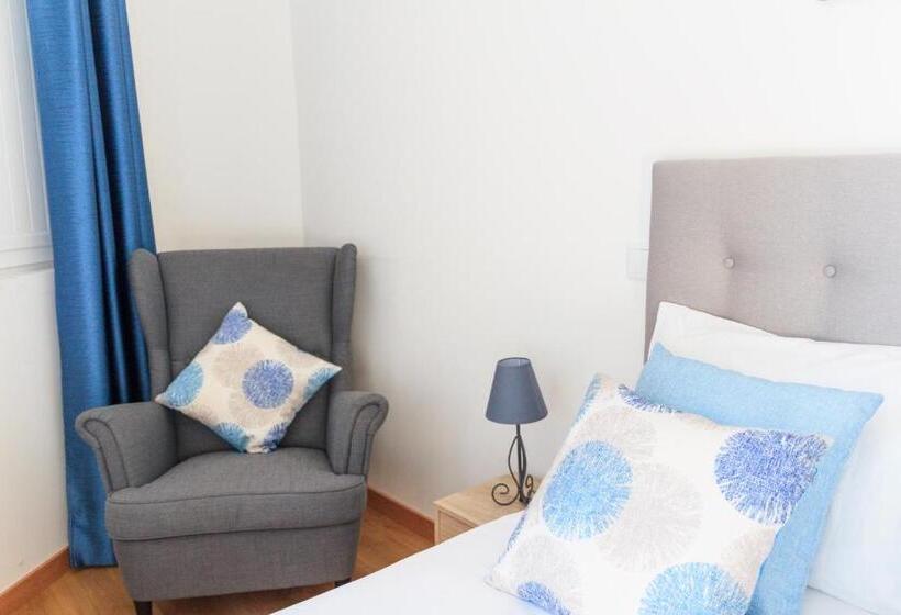 بنسيون Soldouro Guesthouse