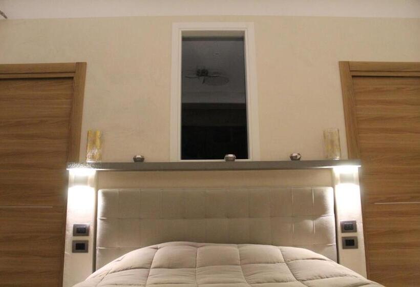 Пансион Villa Martina Luxury Rooms