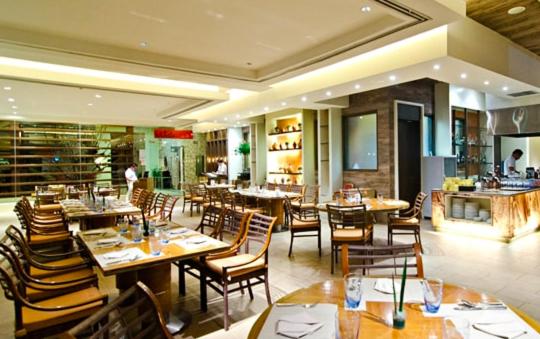 Pico De Loro Resort Condotel