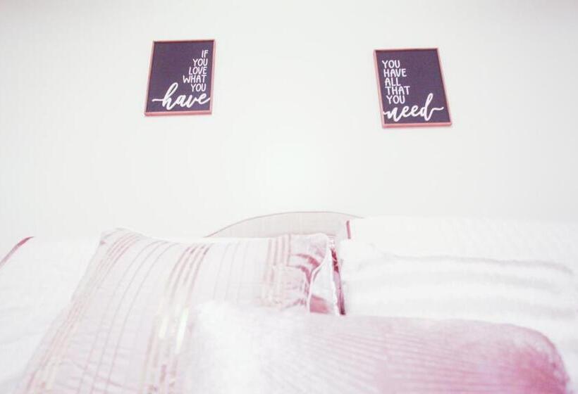 The Diamond At Kingston East