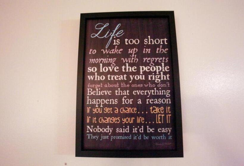 The Diamond At Kingston East