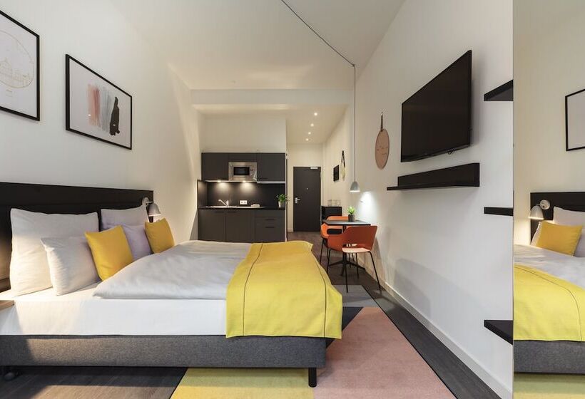 Acora Berlin Living The City