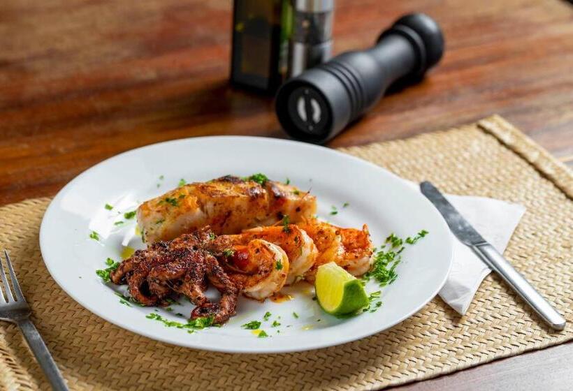 הוסטל Pousada Villa Tatuamunha