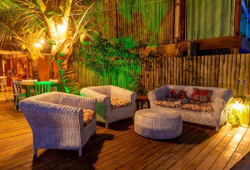 הוסטל Pousada Villa Tatuamunha