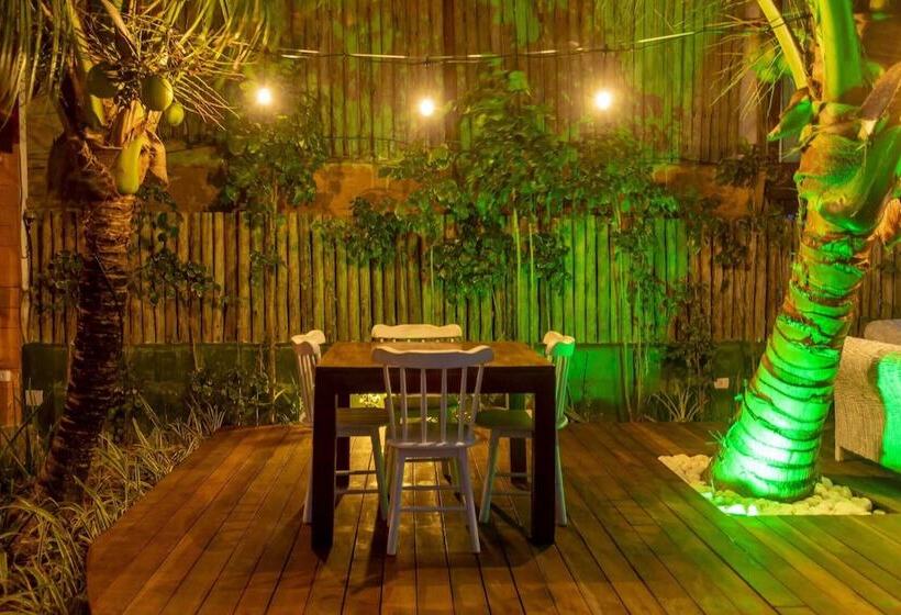 הוסטל Pousada Villa Tatuamunha