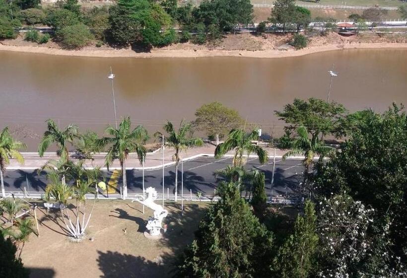 Apartamento Hotel Cavalinho Branco