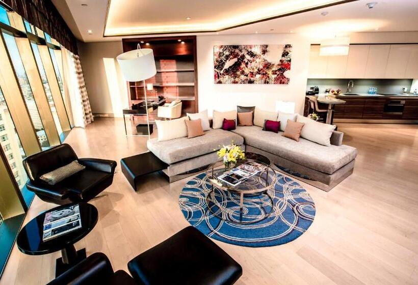 Apartments By Fairmont Baku Flame Towers